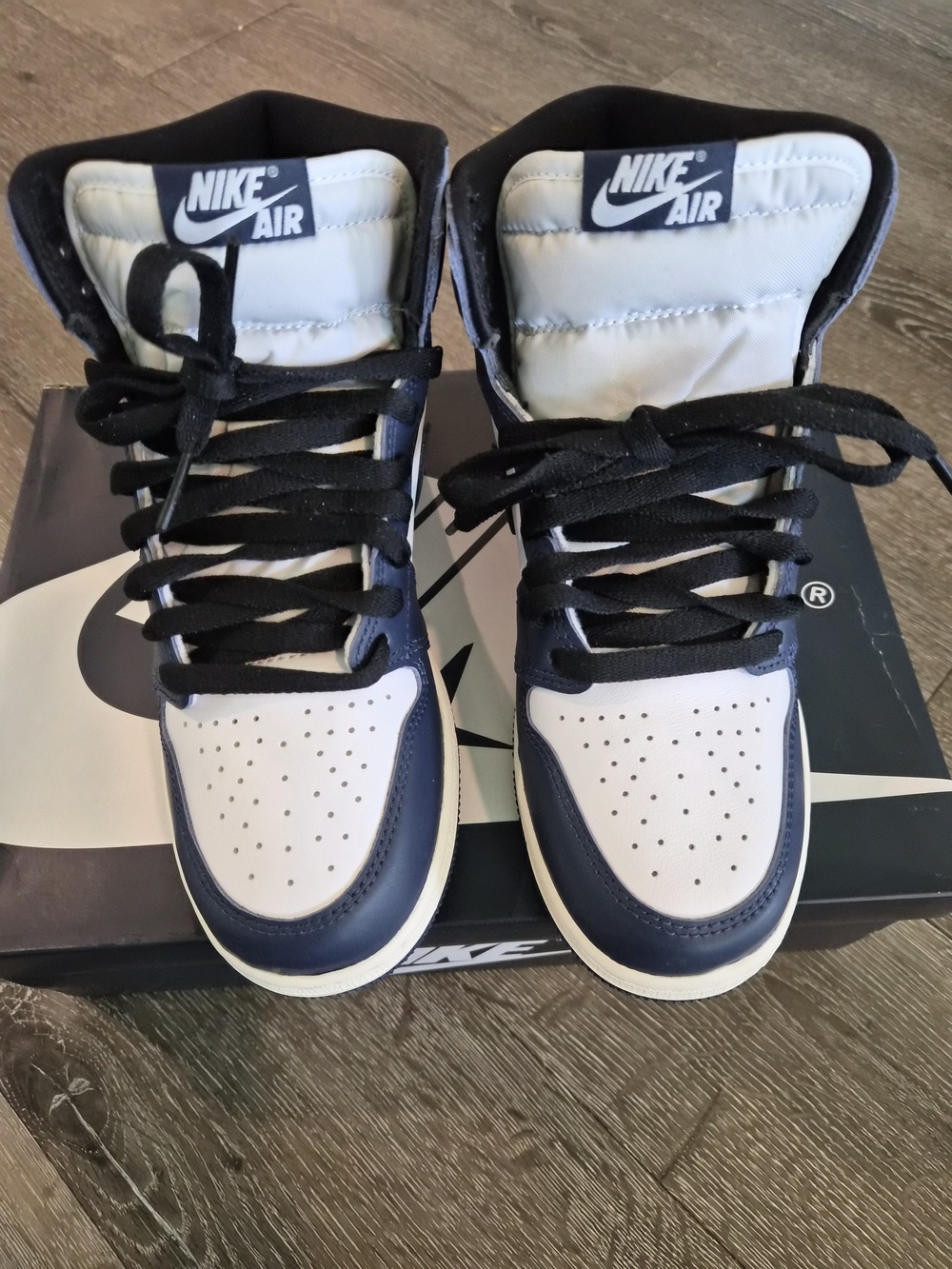 Jordan 1 High OG Midnight Navy Size 6Y FD1437-401 New with Box